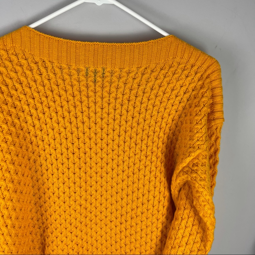 Lee marigold textured boatneck sweater women’s - Picture 6 of 6